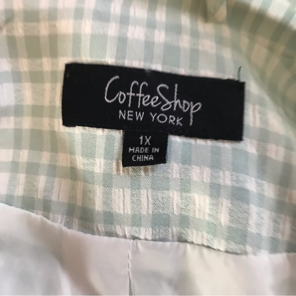 Coffee Shop New York Blue and White Jacket - Picture 6 of 11